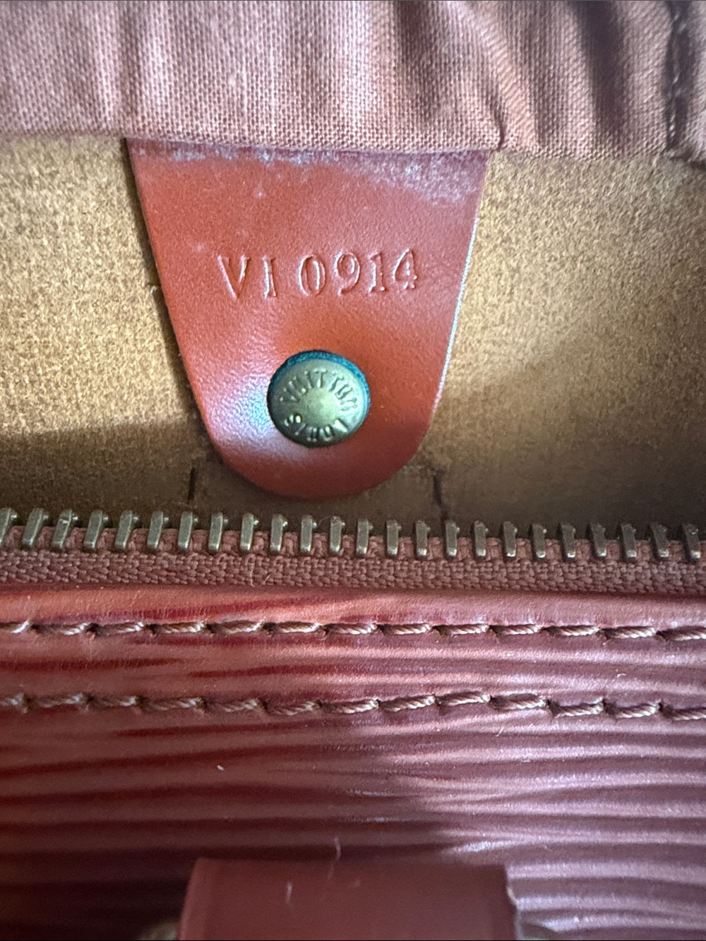 Louis Vuitton Epi Speedy in Burnt Orange - Picture 2 of 6